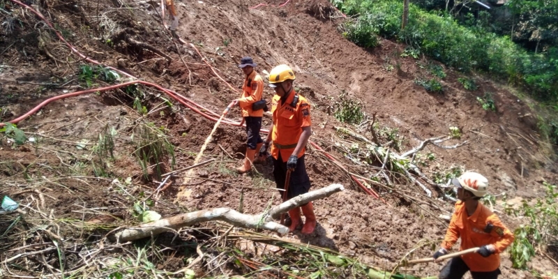 Banjir dan Longsor Terjang Sukabumi Lima Tewas, Empat Hilang, Ribuan Warga Terdampak